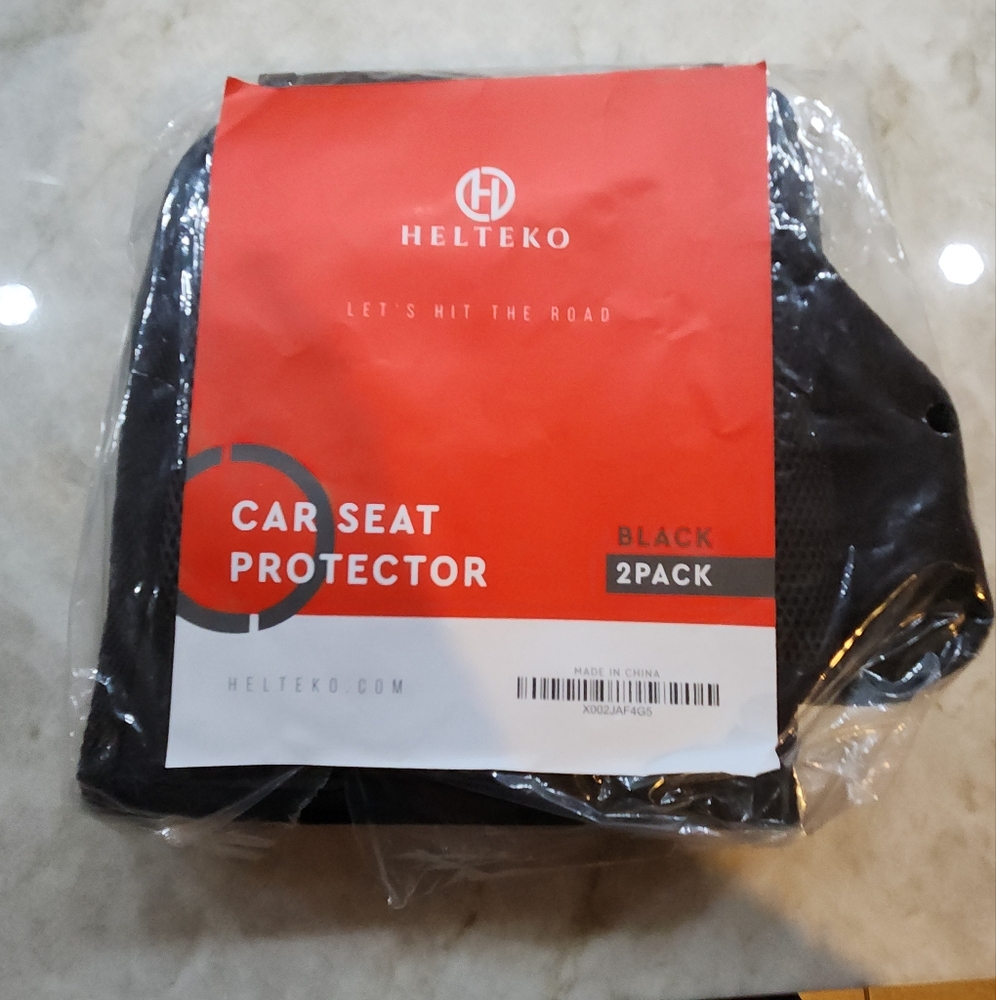 Helteko Black Car Seat Protector